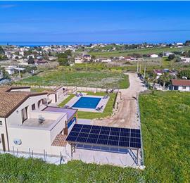 Two 3 bedroom villas with private pools, Alcamo, each sleeps 6-7